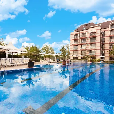 In Tarsis & Aquapark Apartment Slantschew brjag